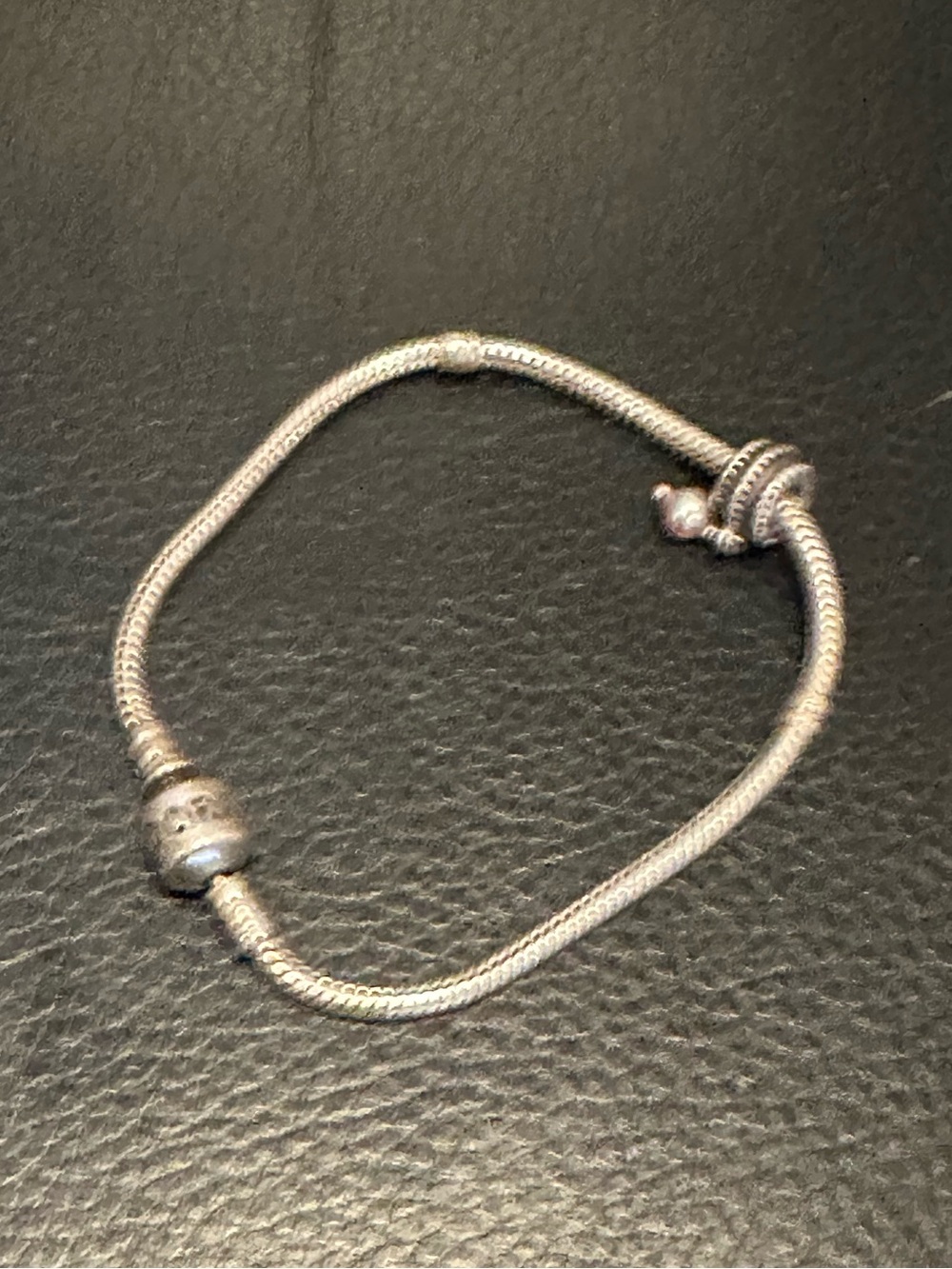 Pandora silver charm bracelet with one charm - Picture 11 of 11